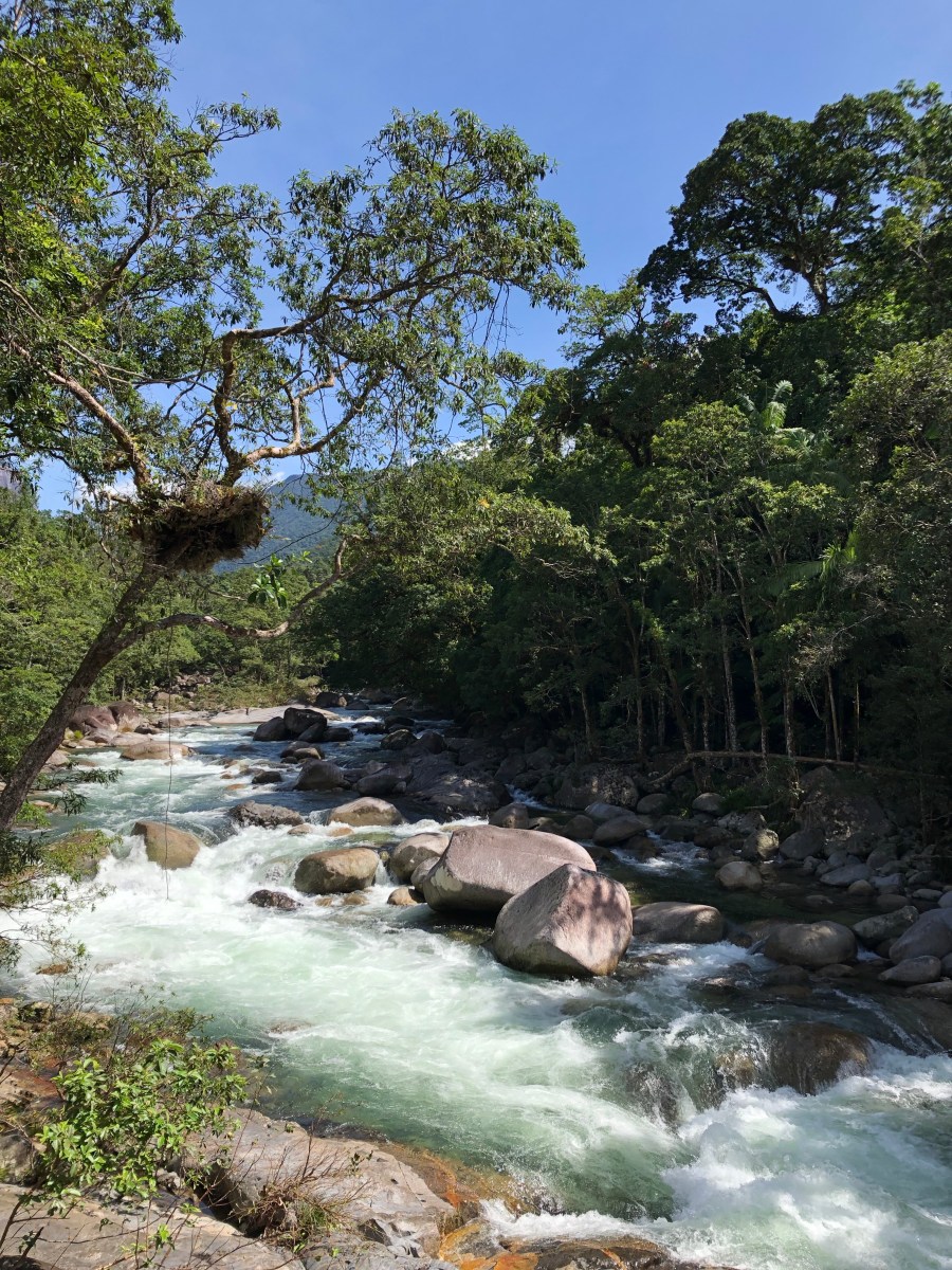 9MOE5jIMTkywMflgGmNPWg